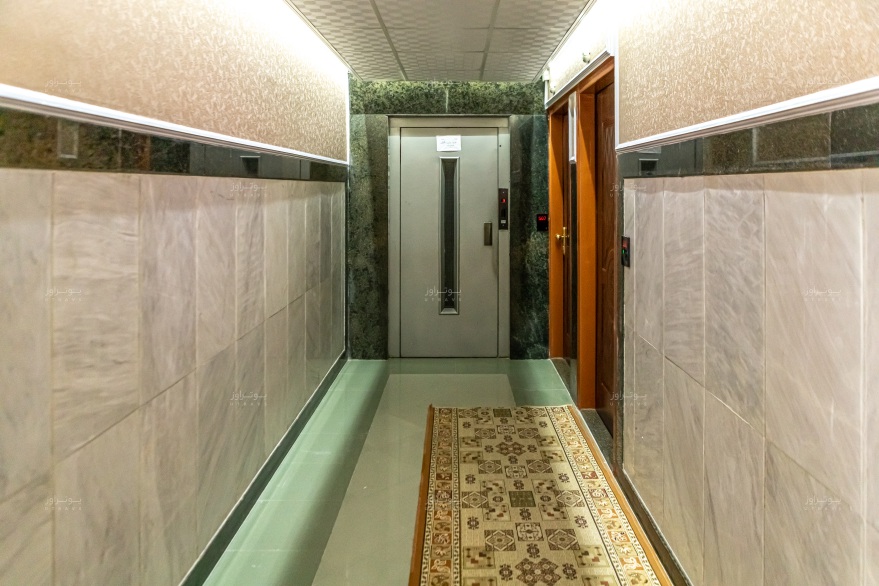 آسانسور طبقات هتل رضا مشهد